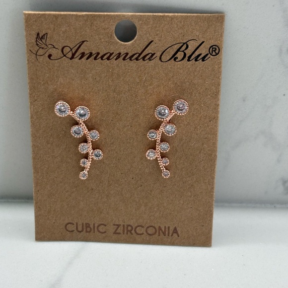 Gold Jewelry Bundle - Picture 4 of 12